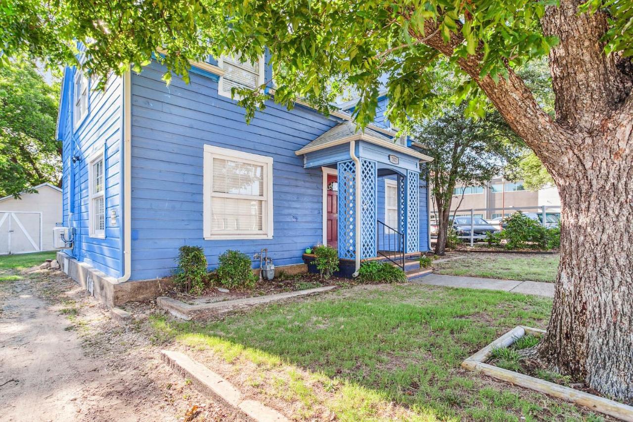 The Old Downtown Historic Grand Prairie House Home Exterior foto